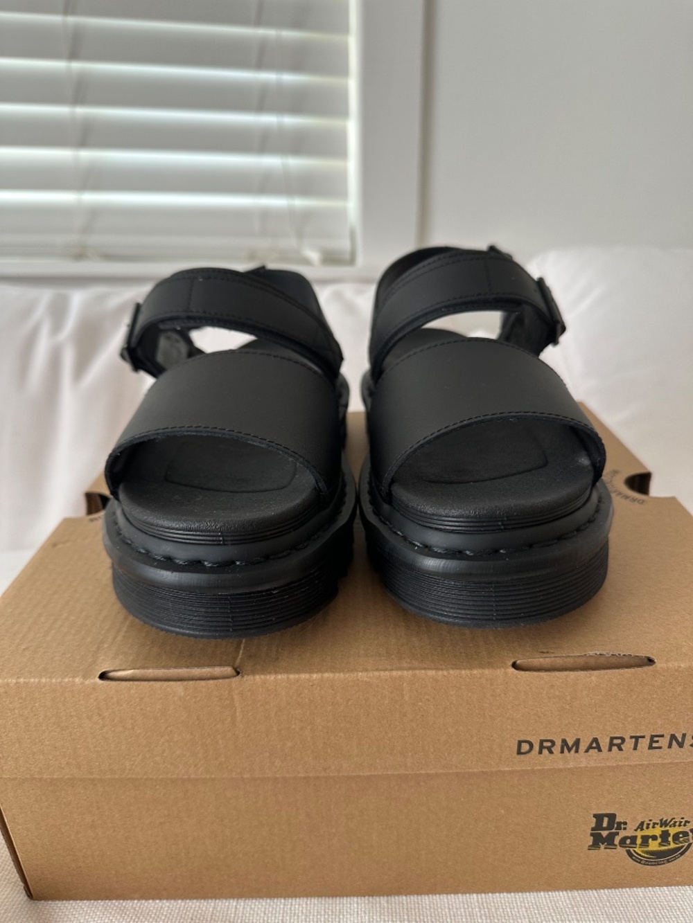 NWT Dr Martens Voss Hydro Black Leather Strap Platform Sandals Size 9 New In Box - Picture 6 of 16